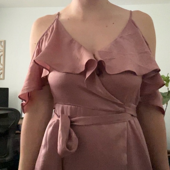 Lulu’s Mauve, long satin align dress - Picture 3 of 16